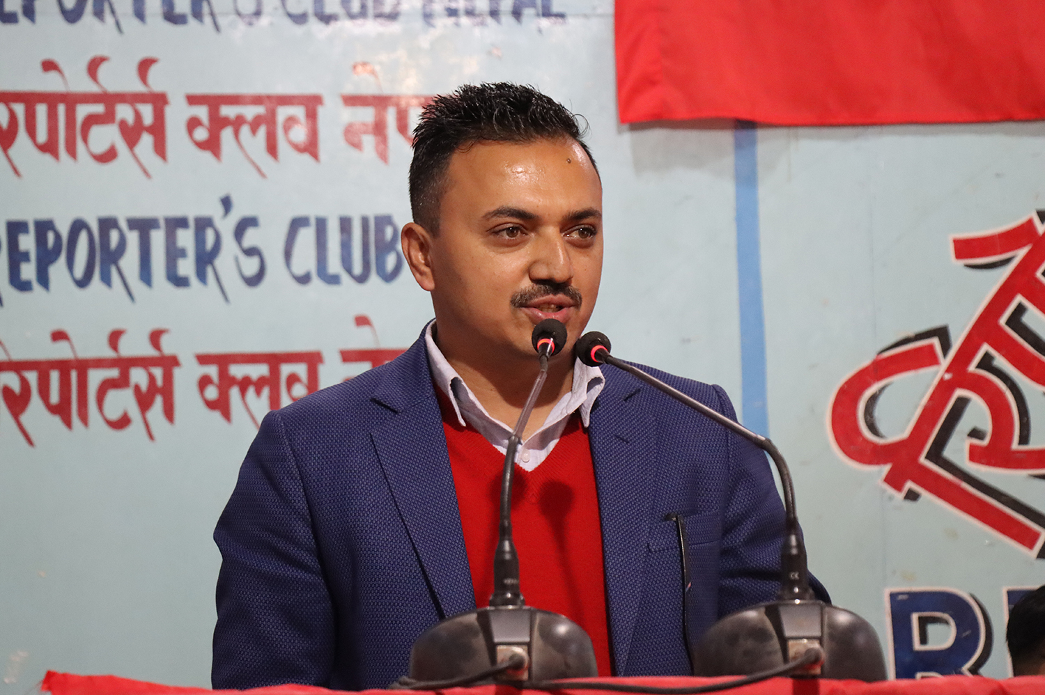 शेखरलाई समर्थन गर्दै न्यौपानेले फिर्ता लिए सभापतिको उम्मेदवारी